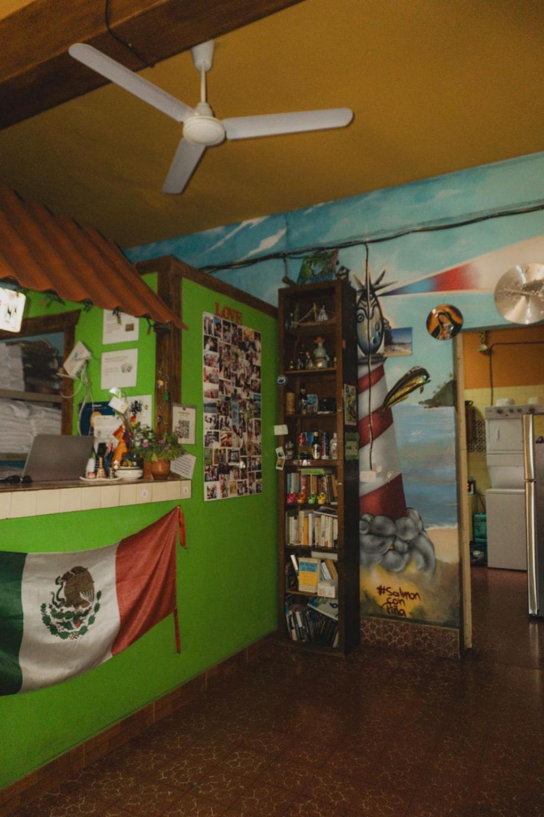 Casa Kraken Hostel Puerto Vallarta Eksteriør billede
